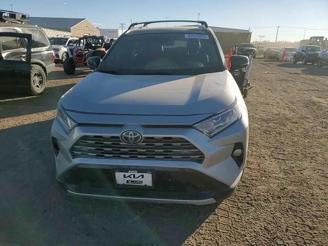 2020 Toyota Rav4 Xse VIN: 4T3EWRFV2LU001677 Lot: 92826865