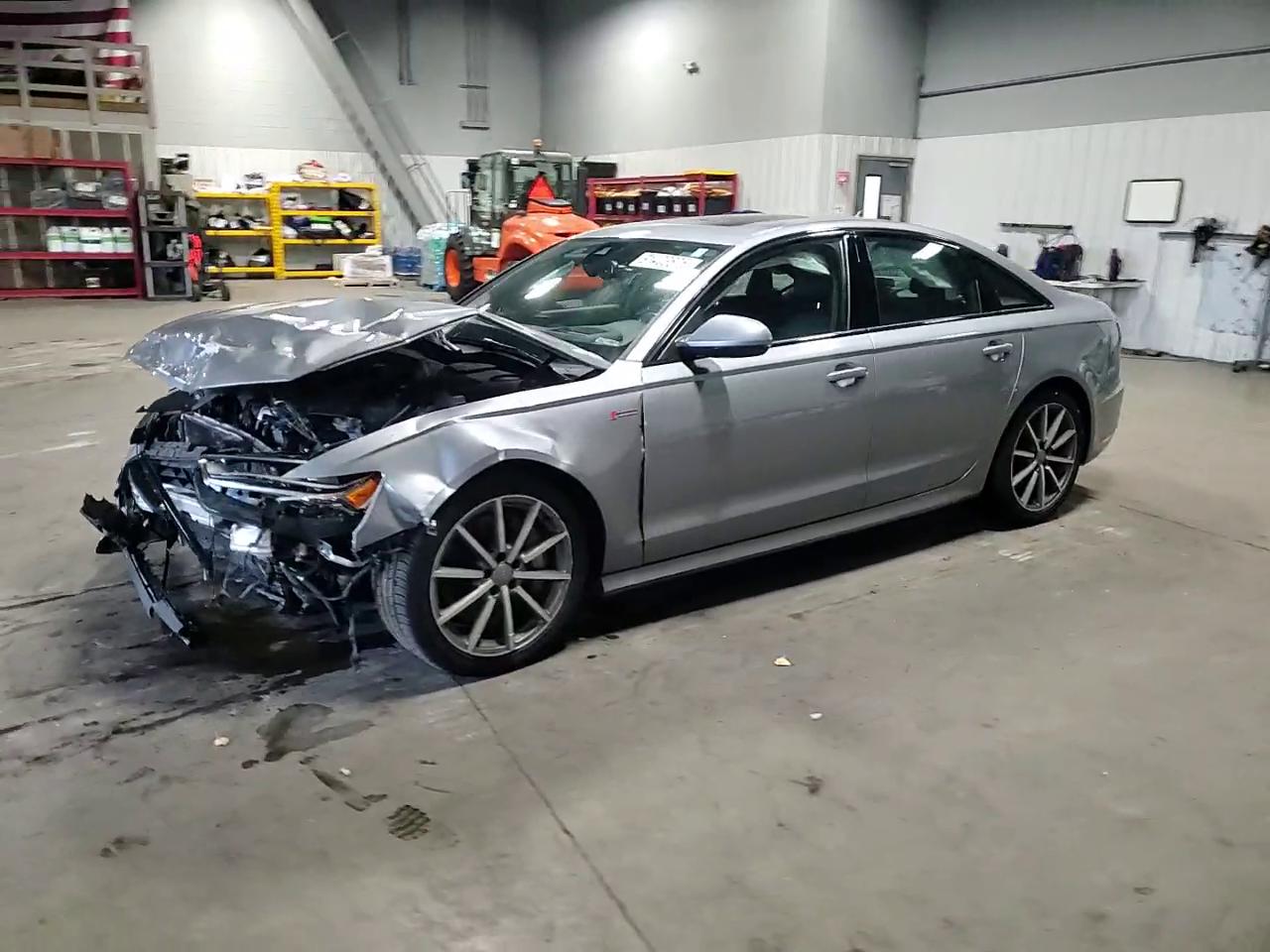 Фото: WAUH2AFC1HN067528