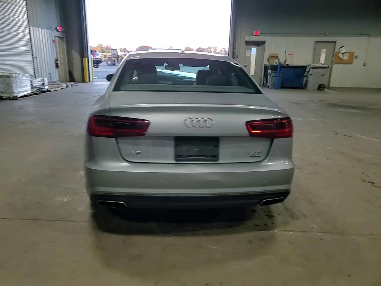 Фото: WAUH2AFC1HN067528