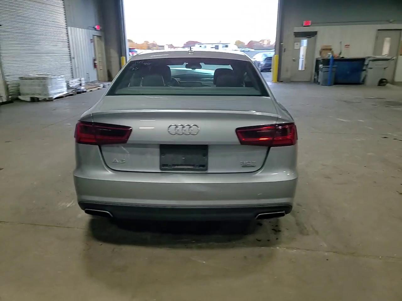 Фото: WAUH2AFC1HN067528