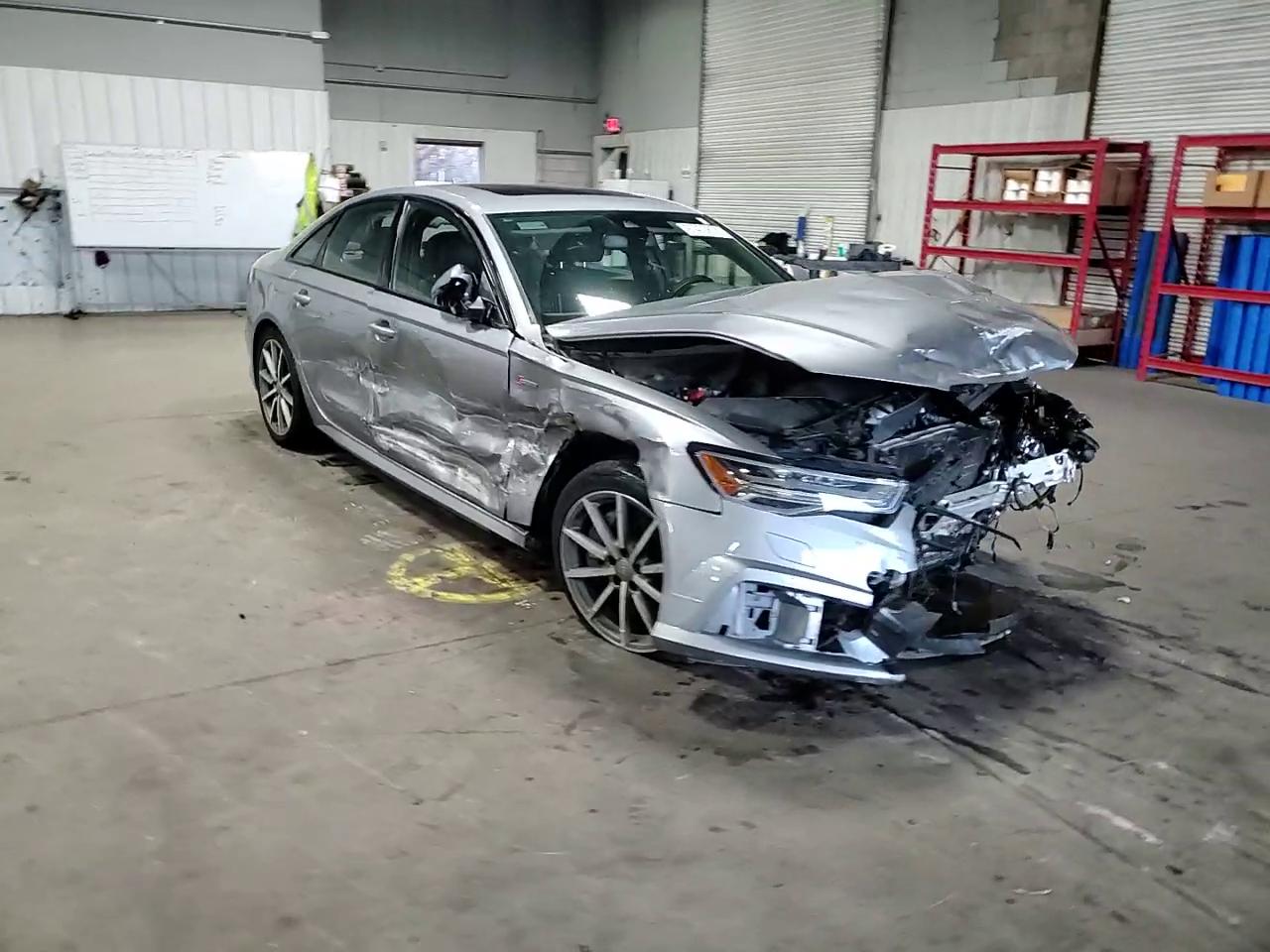 Фото: WAUH2AFC1HN067528