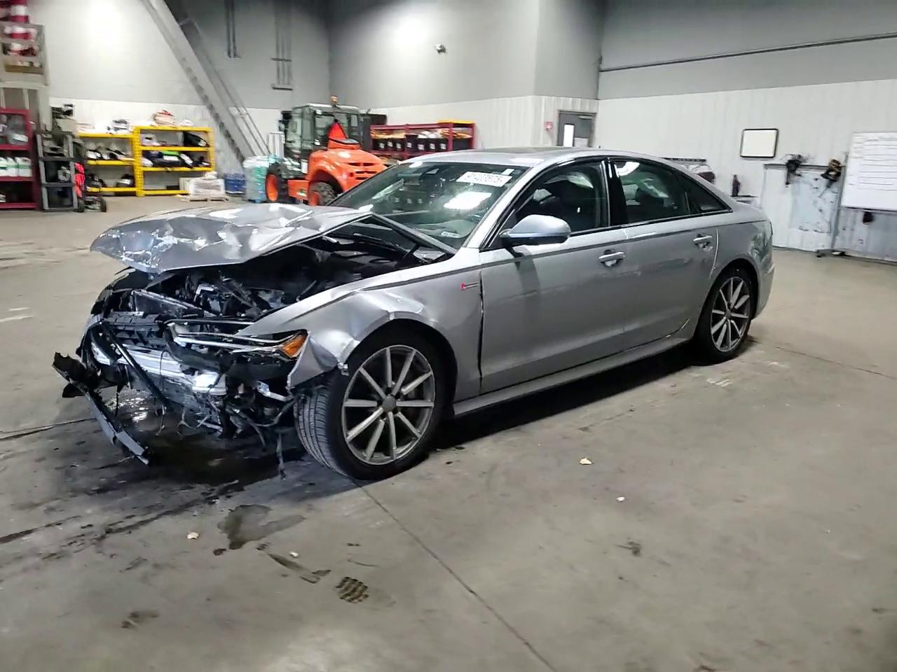 Фото: WAUH2AFC1HN067528