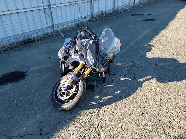 2021 BMW R 1250 Rs VIN: WB10J8300M6E25289 Lot: 90729625
