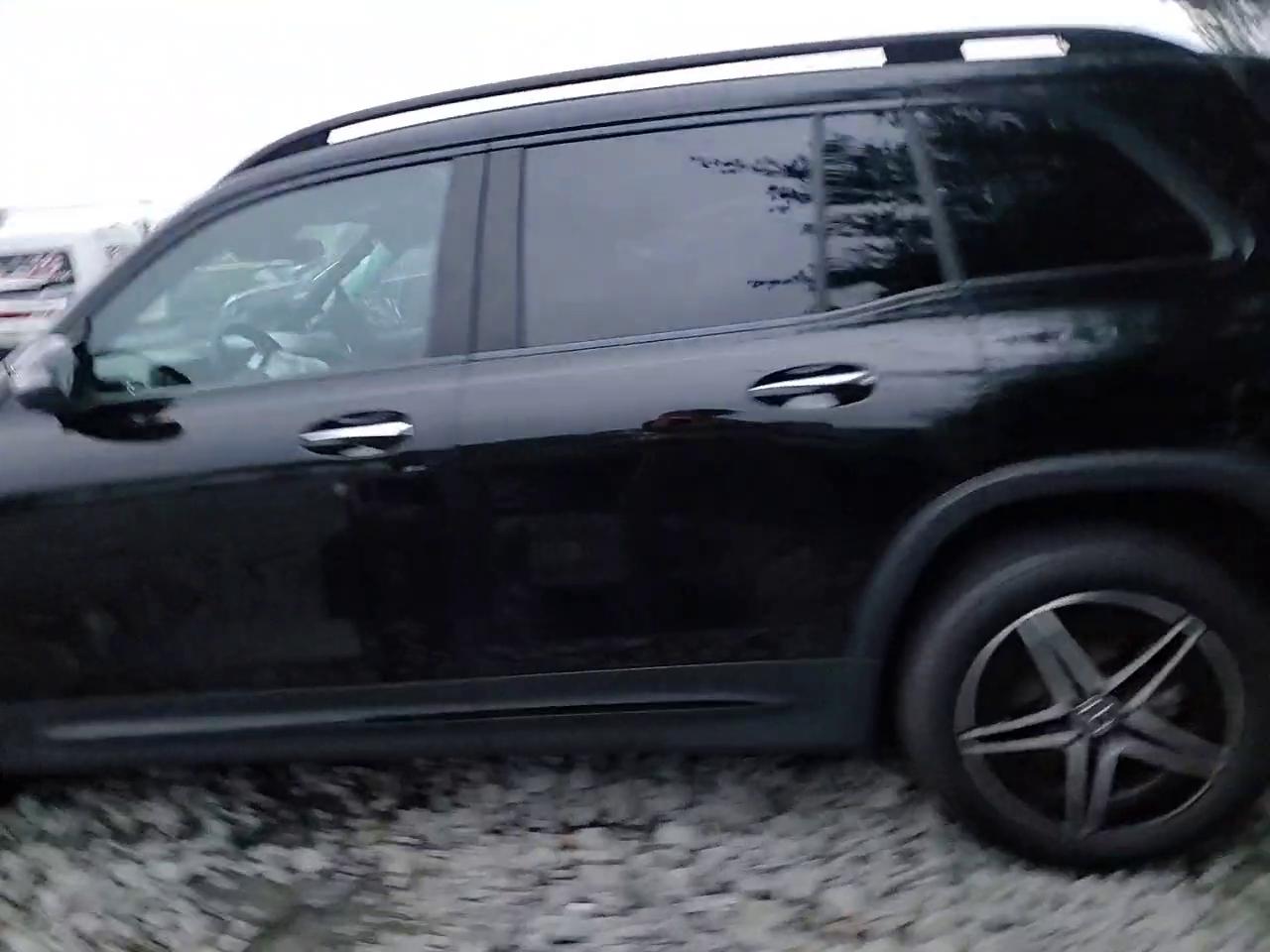 Фото: W1N9M0KB1RN089953