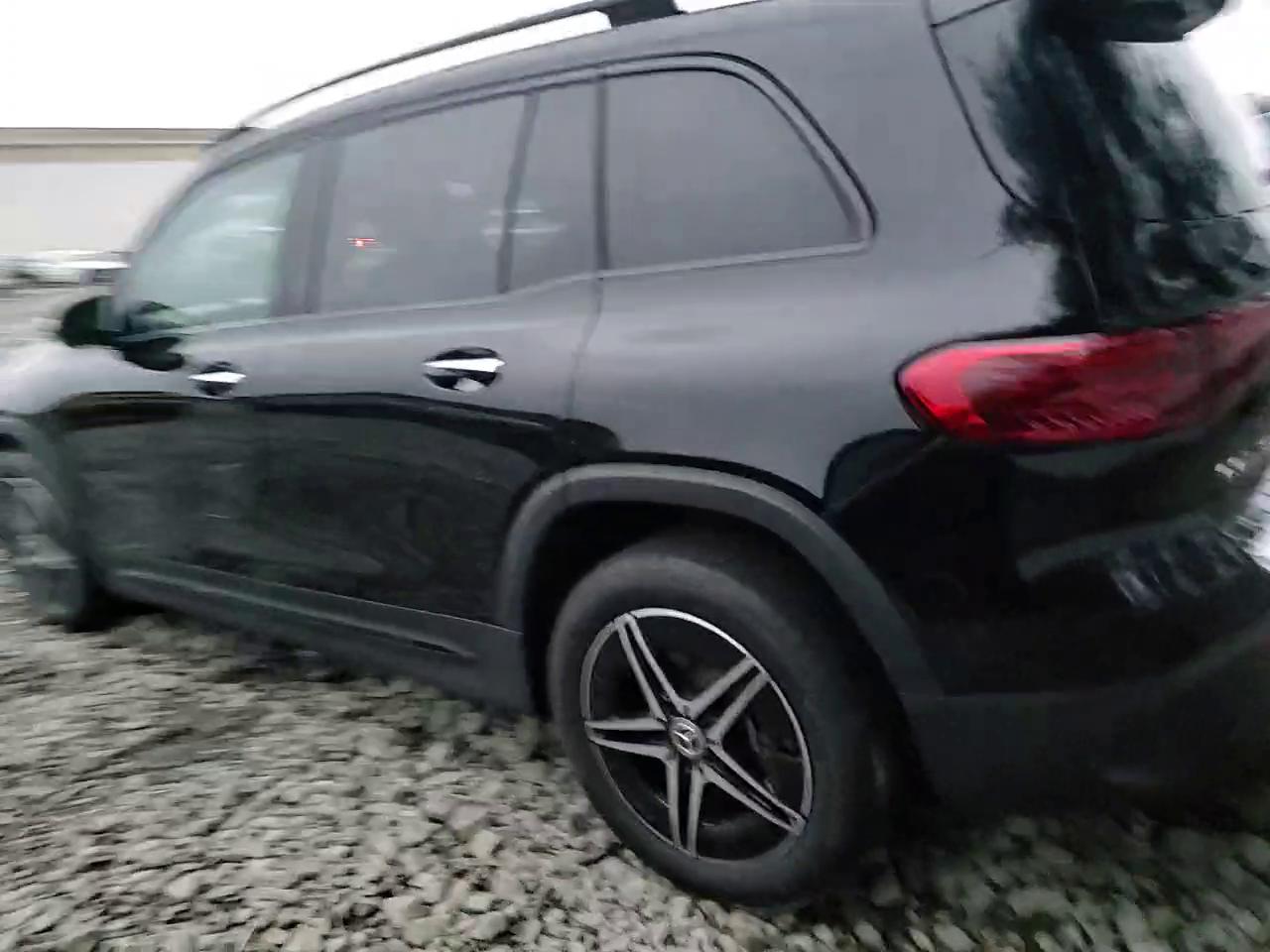 Фото: W1N9M0KB1RN089953