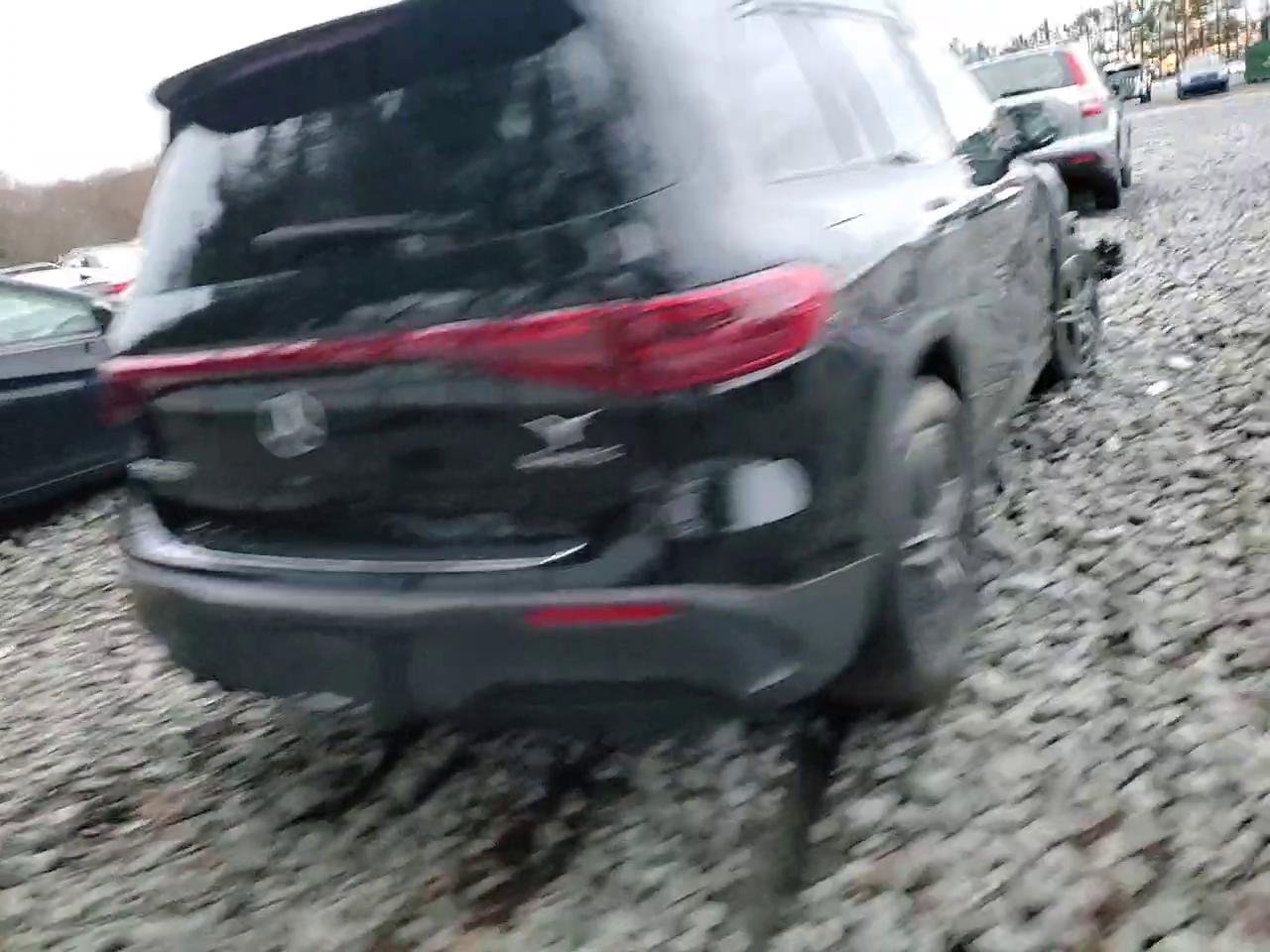 Фото: W1N9M0KB1RN089953