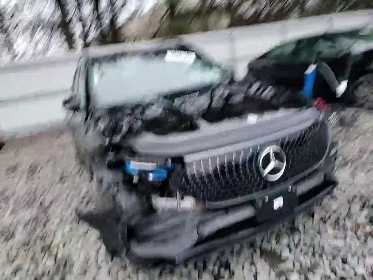 Фото: W1N9M0KB1RN089953