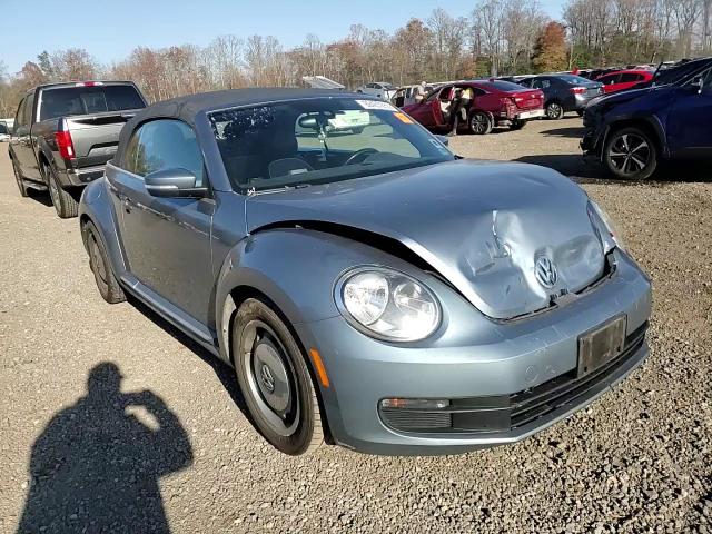2016 Volkswagen Beetle S/Se VIN: 3VW517AT4GM810692 Lot: 92437285