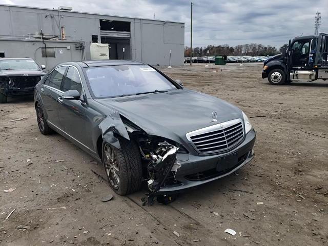 2007 Mercedes-Benz S 550 VIN: WDDNG71X07A028610 Lot: 94443085