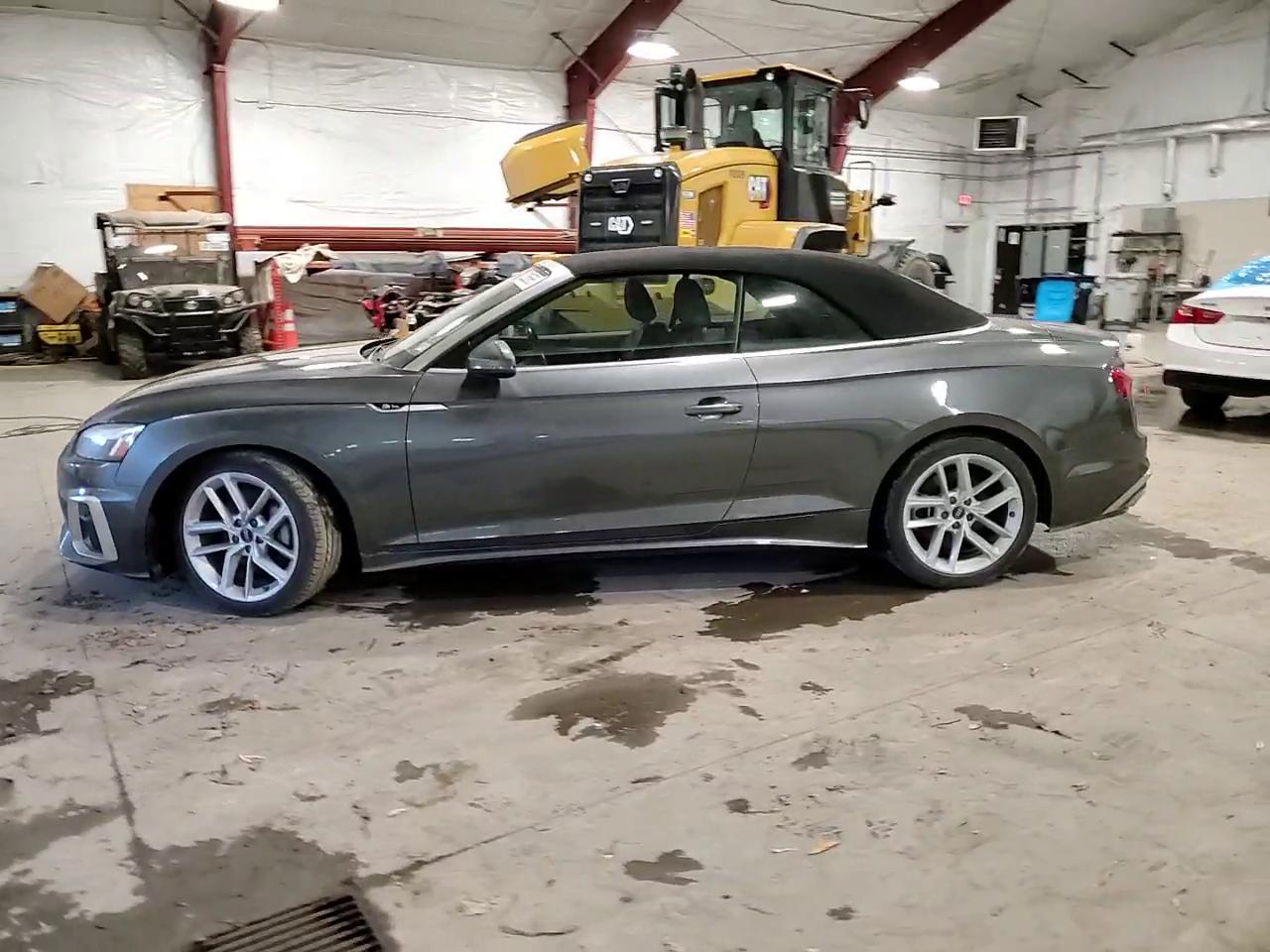 Фото: WAU4AGF58RN005485