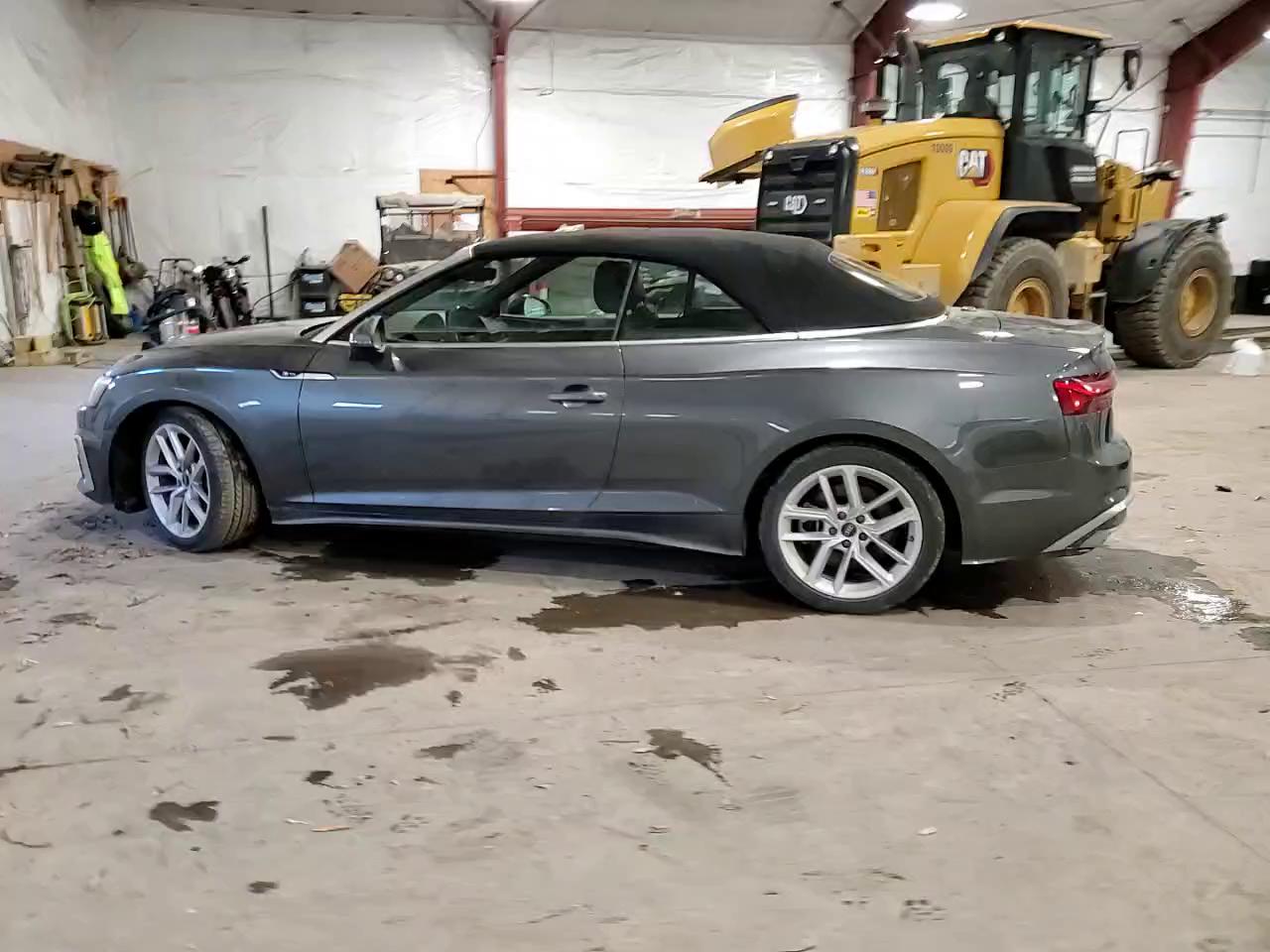 Фото: WAU4AGF58RN005485