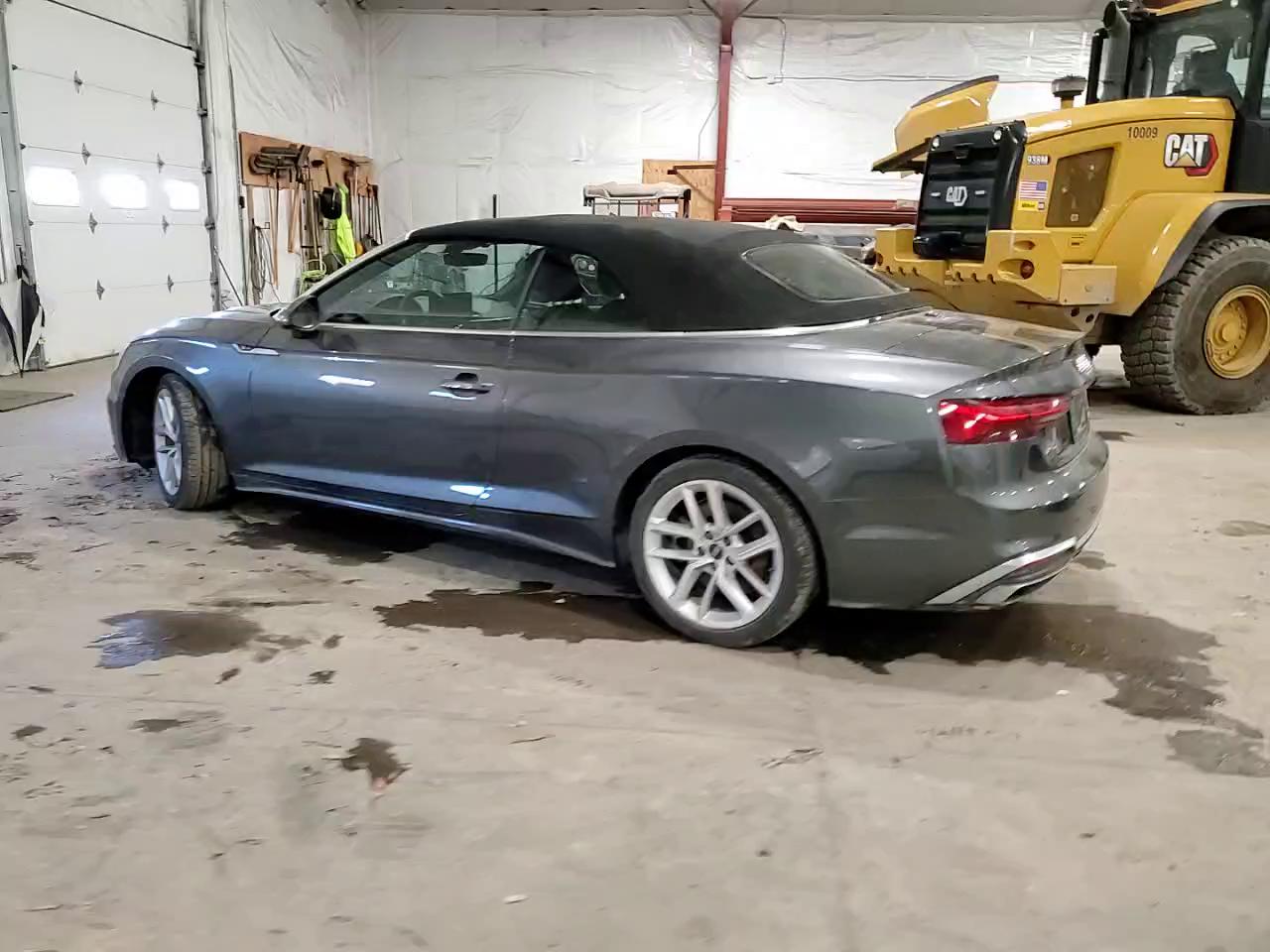 Фото: WAU4AGF58RN005485