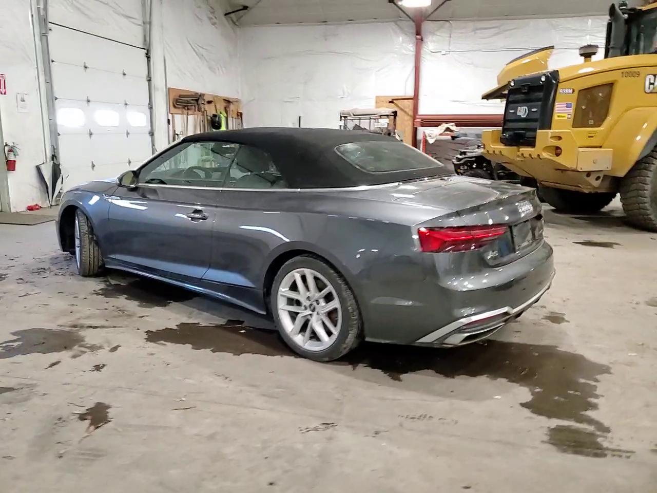 Фото: WAU4AGF58RN005485