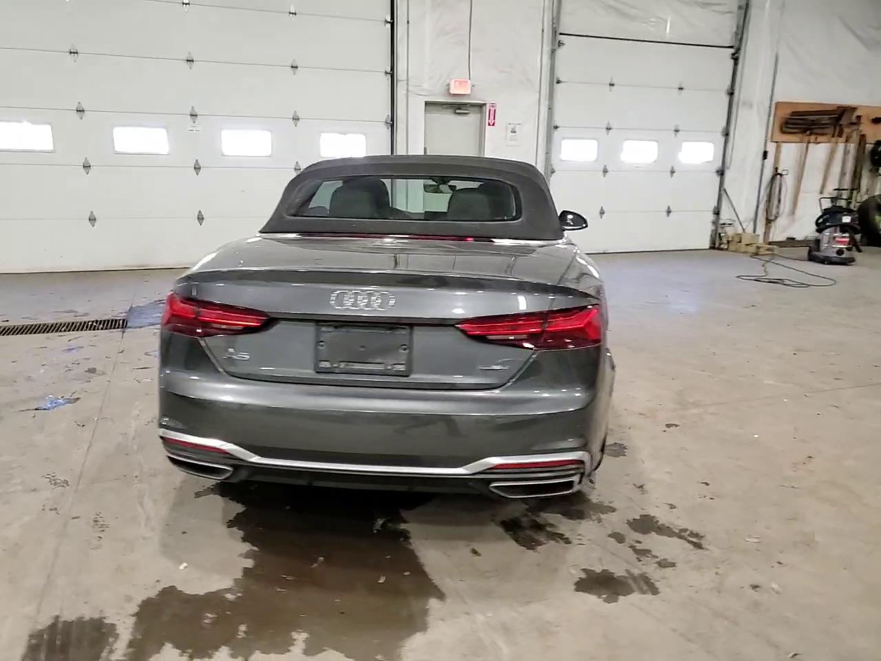 Фото: WAU4AGF58RN005485