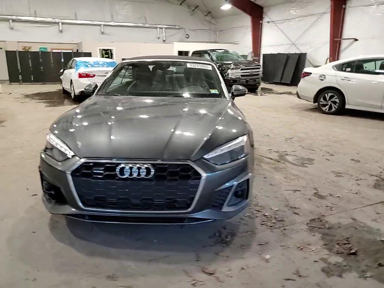 Фото: WAU4AGF58RN005485