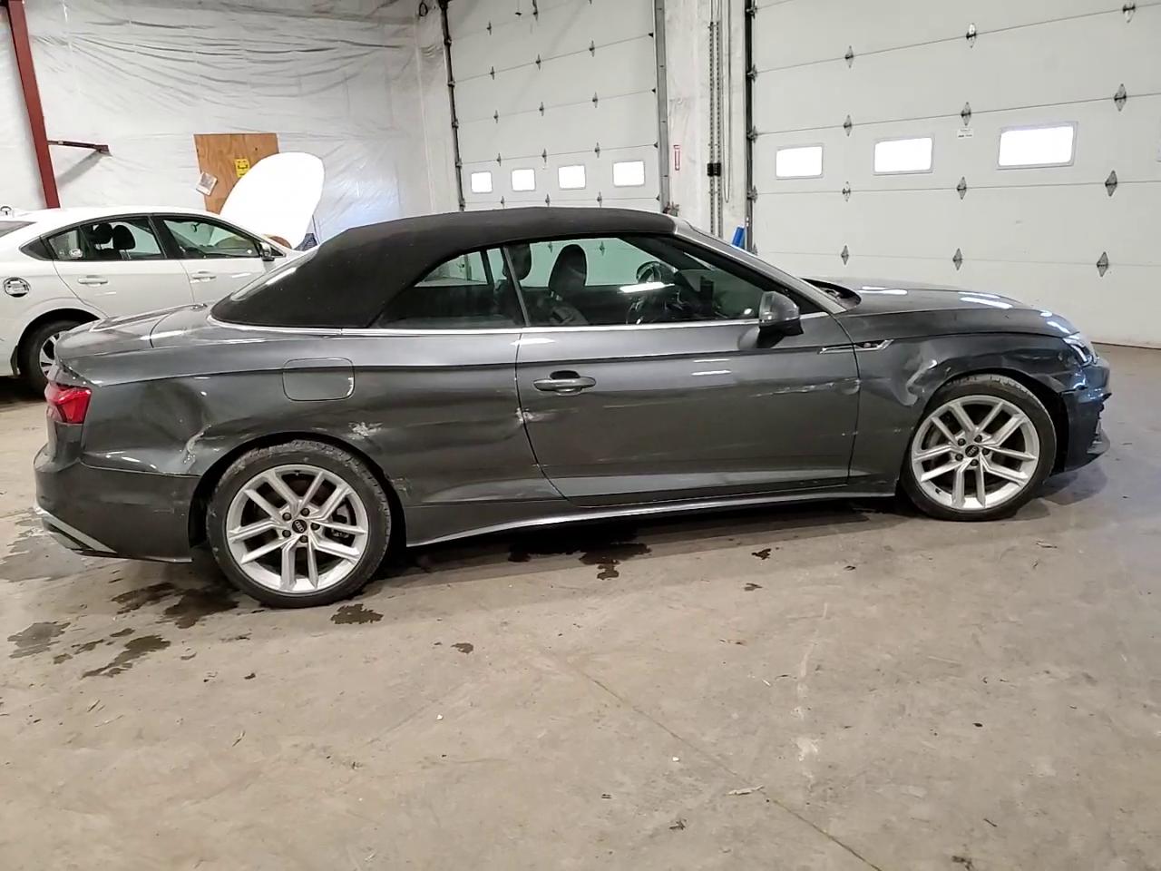 Фото: WAU4AGF58RN005485