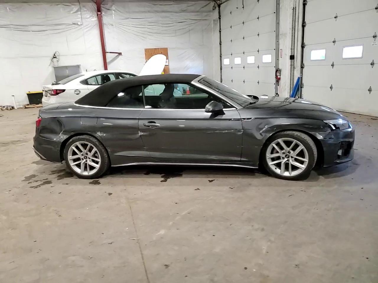 Фото: WAU4AGF58RN005485