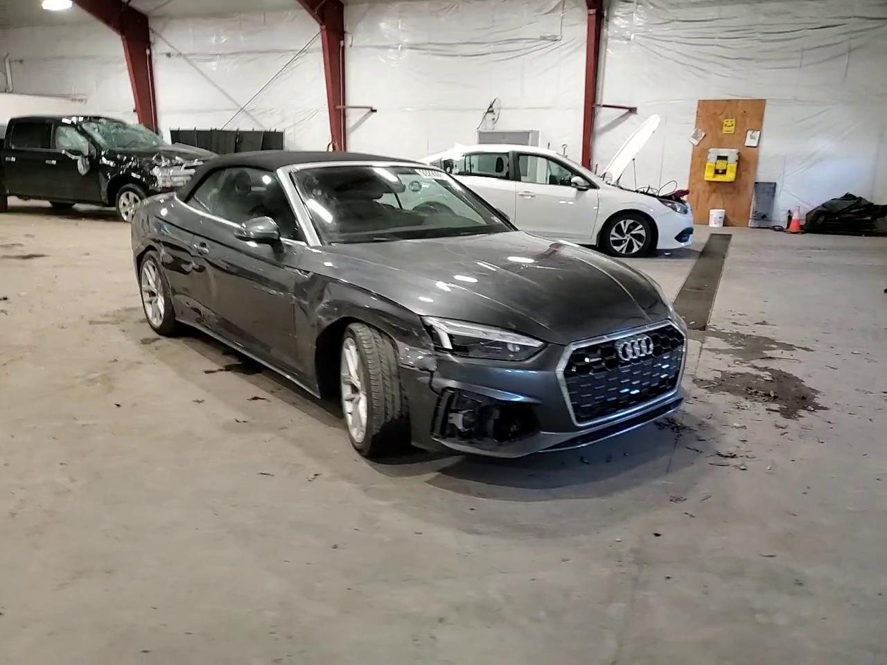 Фото: WAU4AGF58RN005485