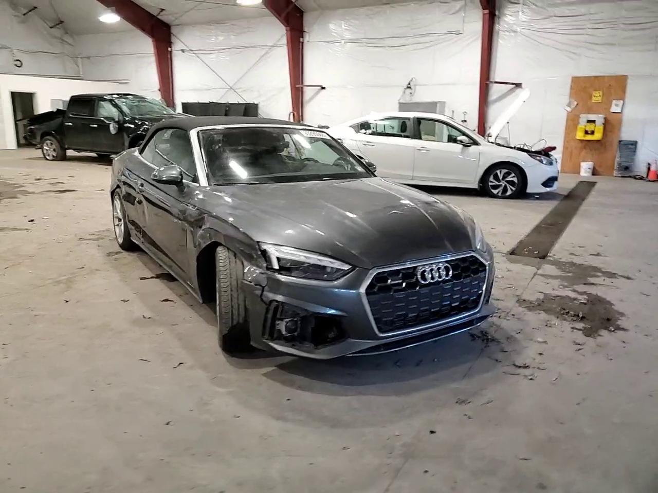 Фото: WAU4AGF58RN005485