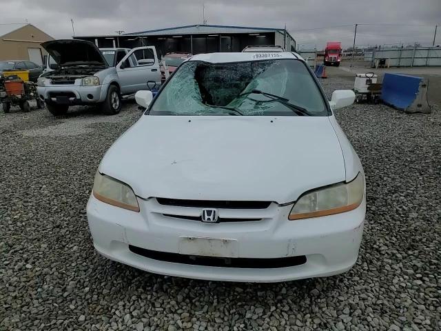 2000 Honda Accord Lx VIN: 1HGCG5647YA005574 Lot: 93307155