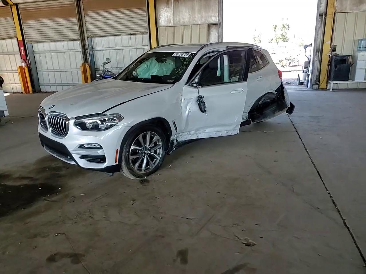 Фото: 5UXTR7C54KLR46038