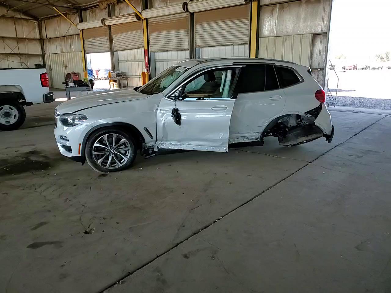 Фото: 5UXTR7C54KLR46038