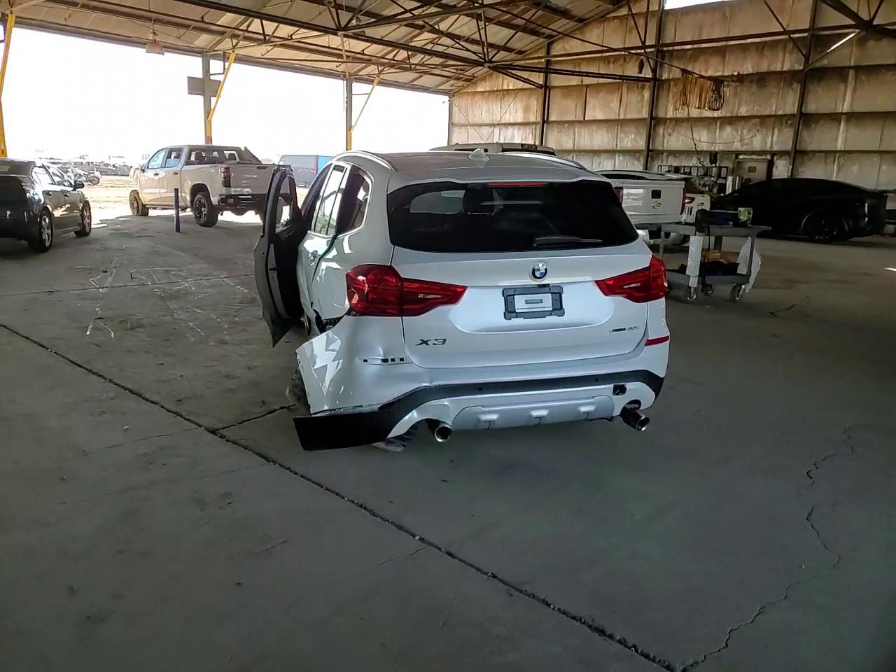 Фото: 5UXTR7C54KLR46038