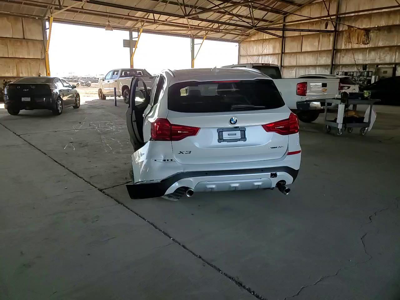 Фото: 5UXTR7C54KLR46038