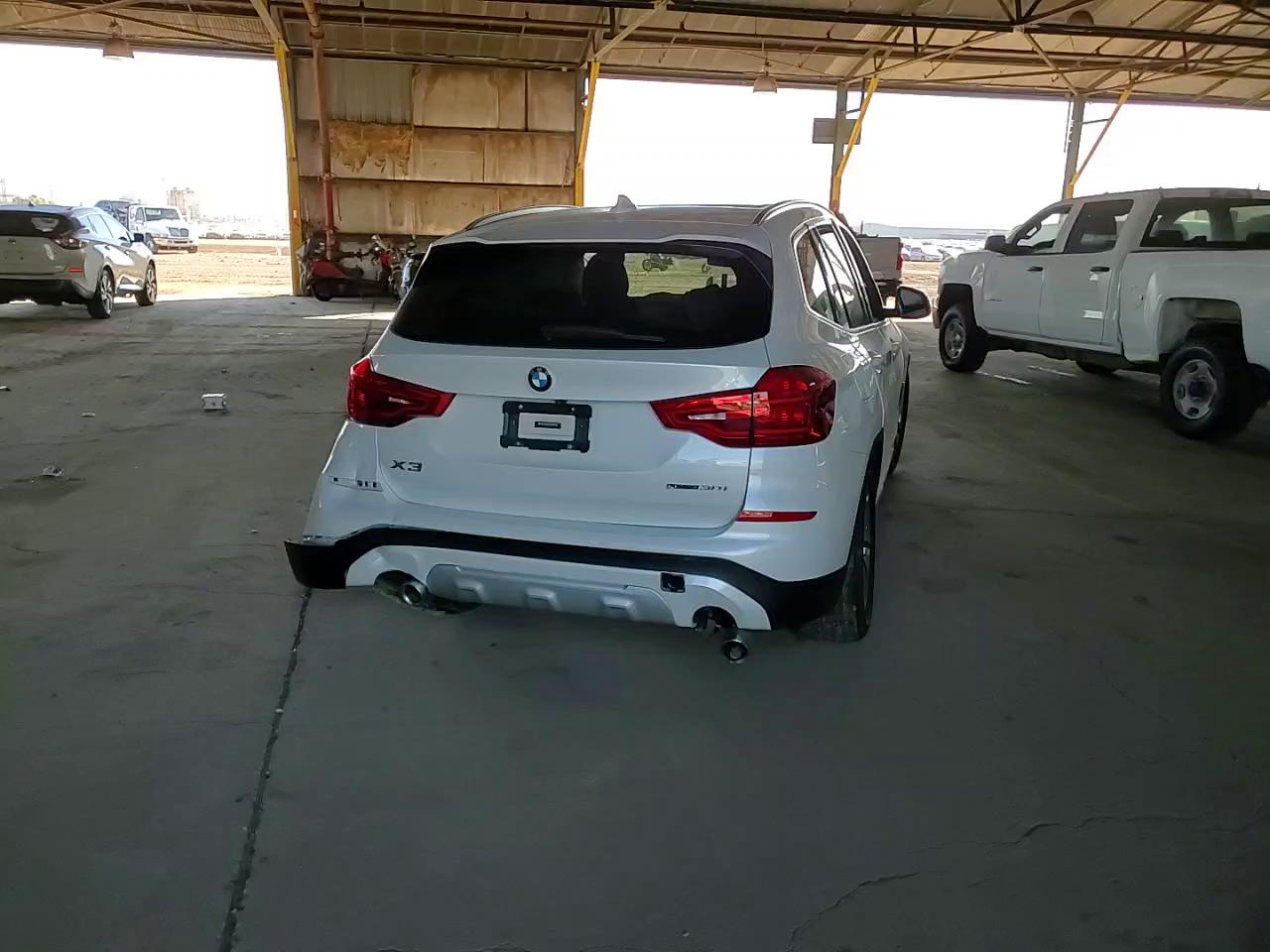 Фото: 5UXTR7C54KLR46038