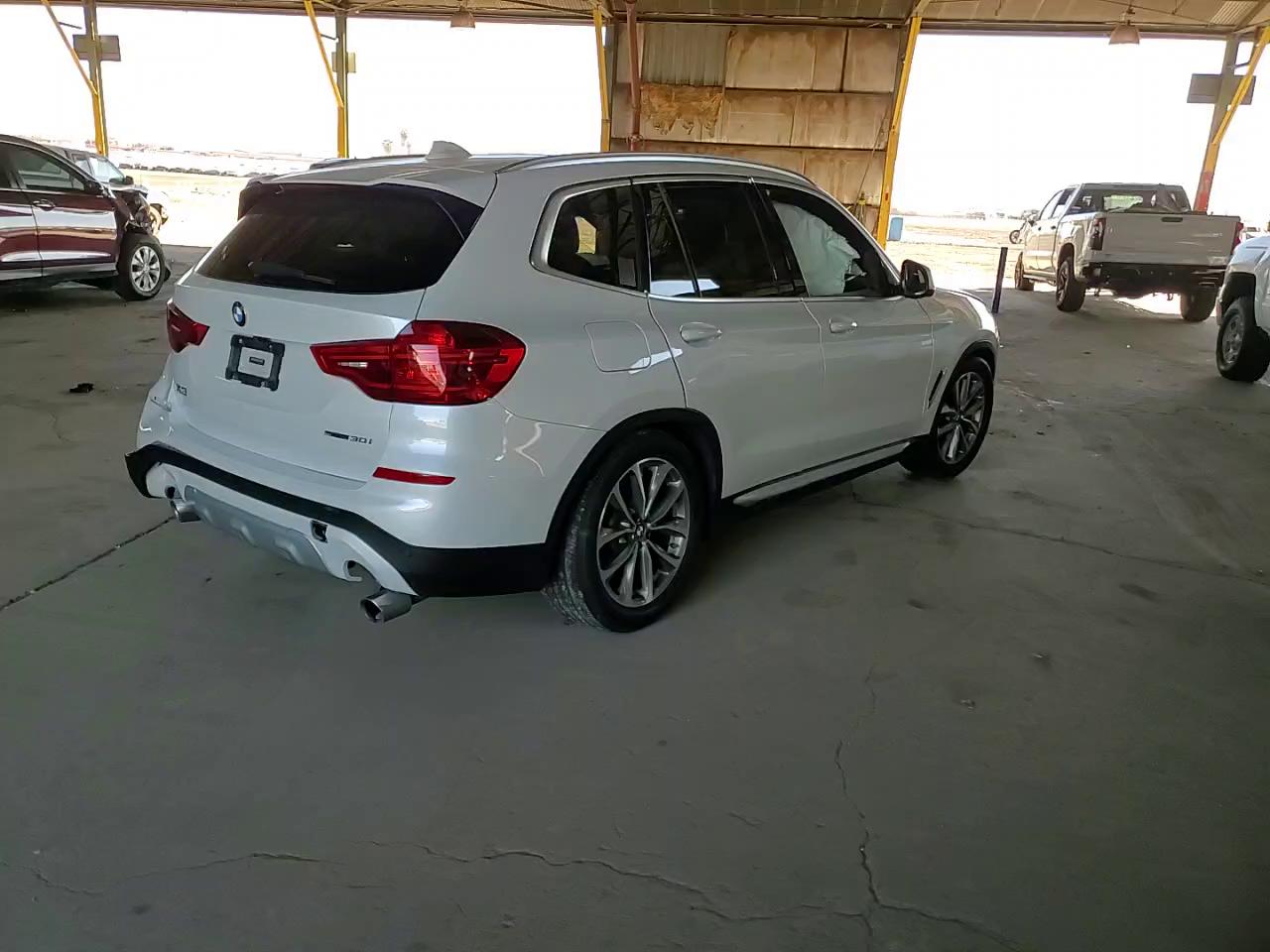 Фото: 5UXTR7C54KLR46038