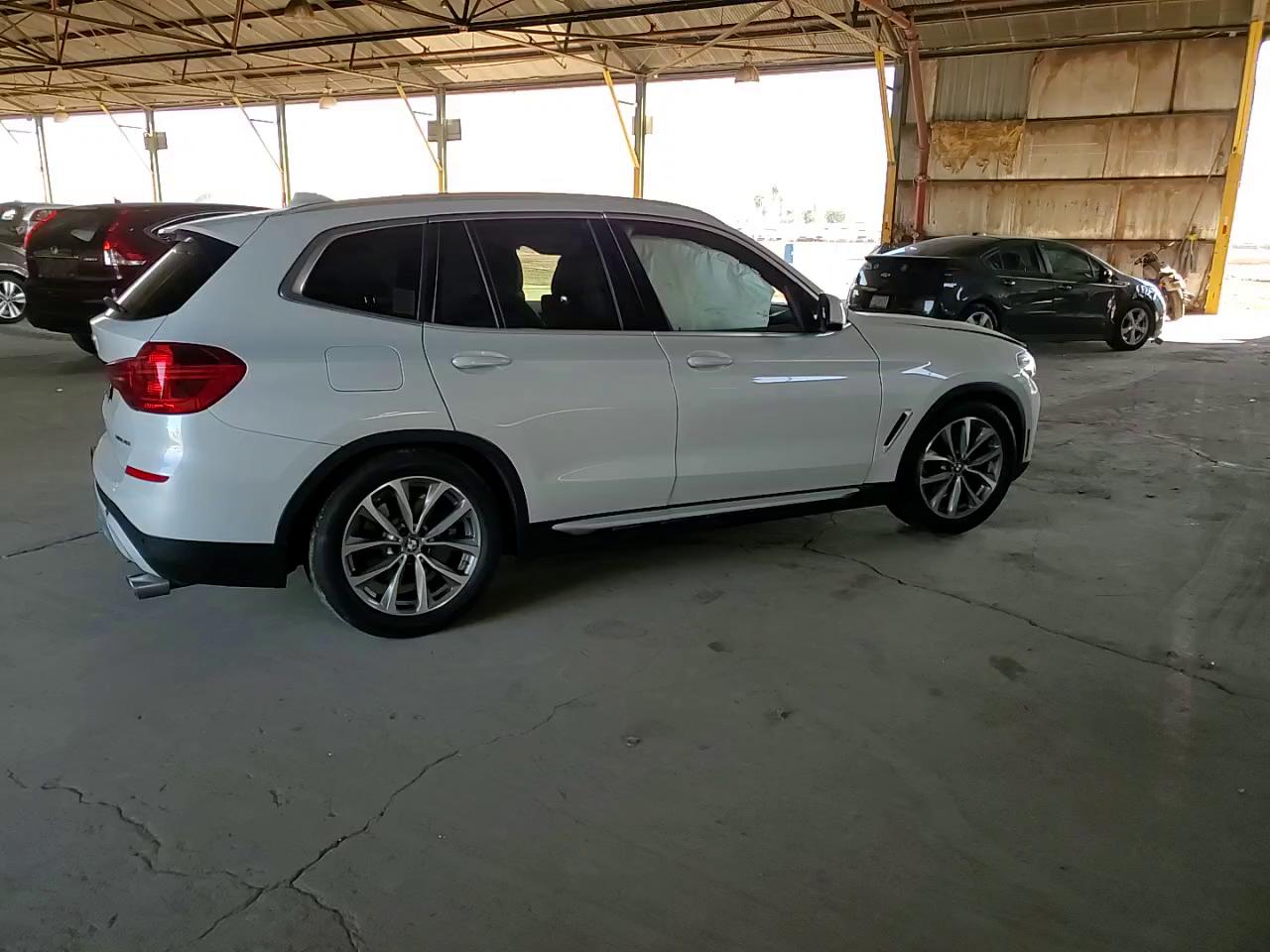 Фото: 5UXTR7C54KLR46038