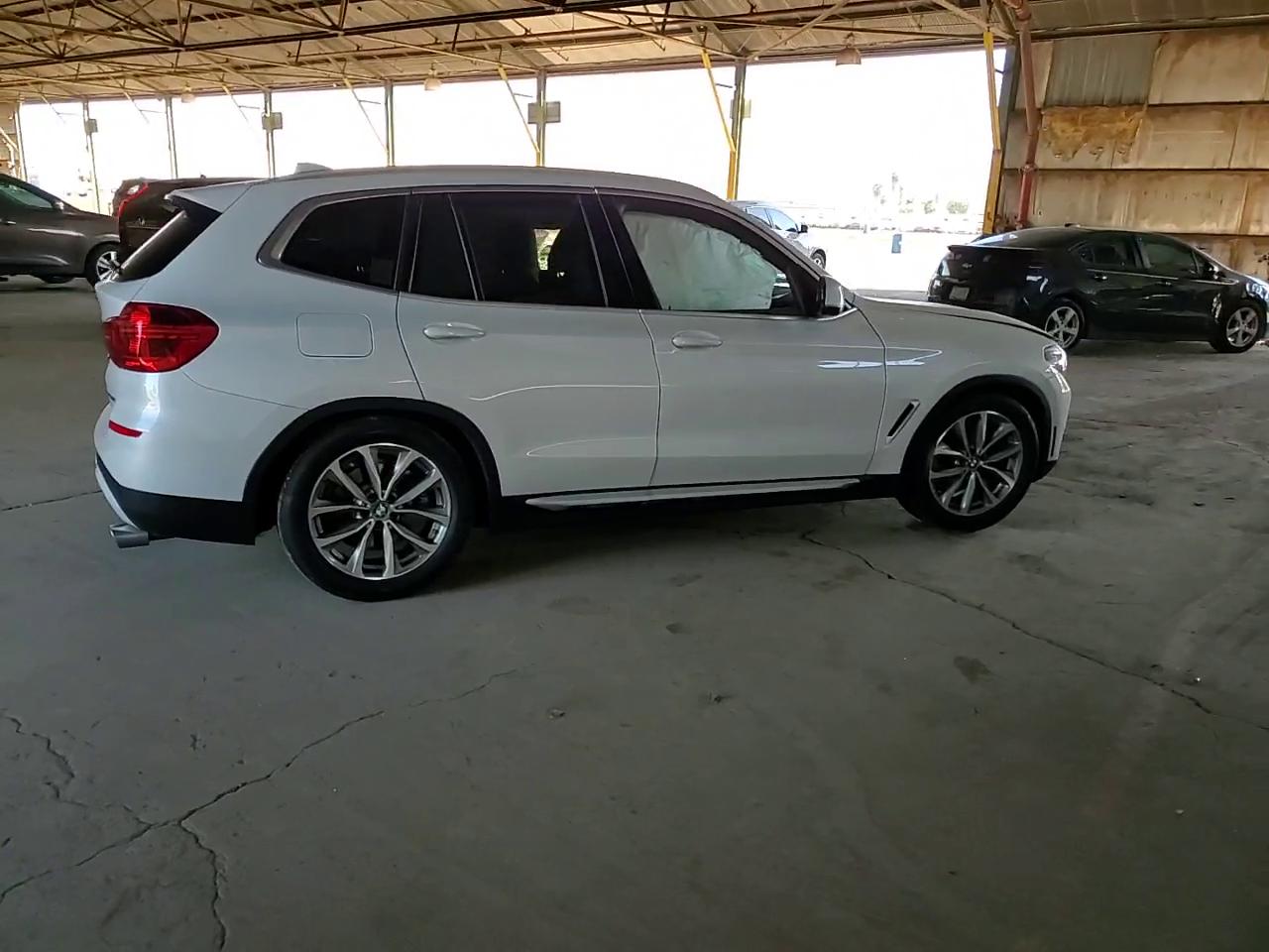 Фото: 5UXTR7C54KLR46038