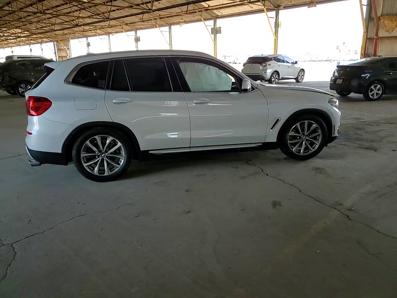 Фото: 5UXTR7C54KLR46038