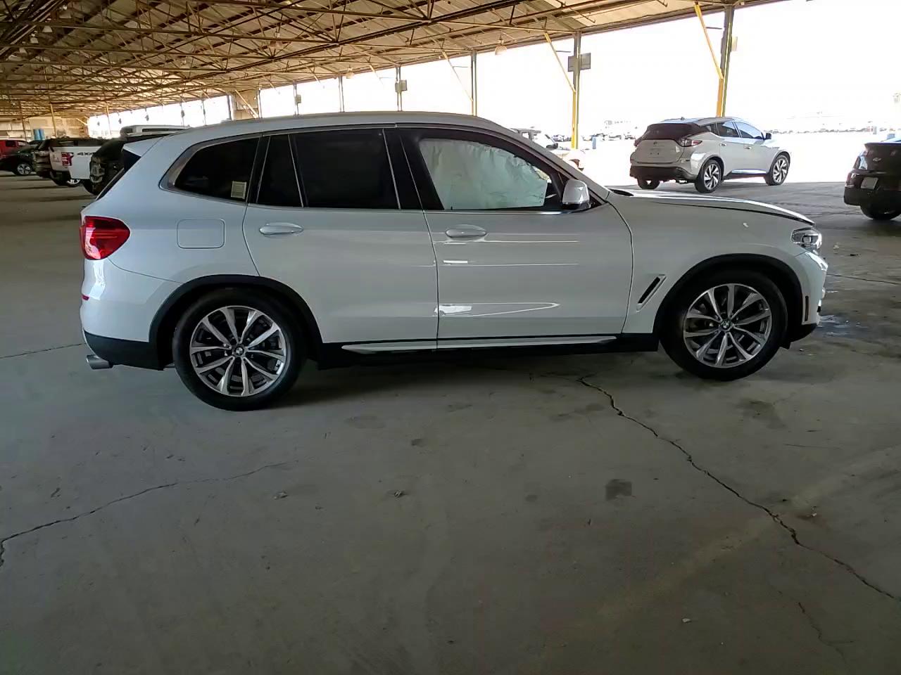 Фото: 5UXTR7C54KLR46038