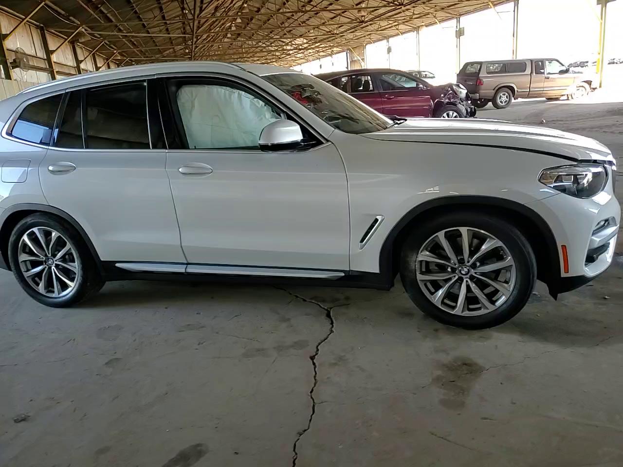 Фото: 5UXTR7C54KLR46038