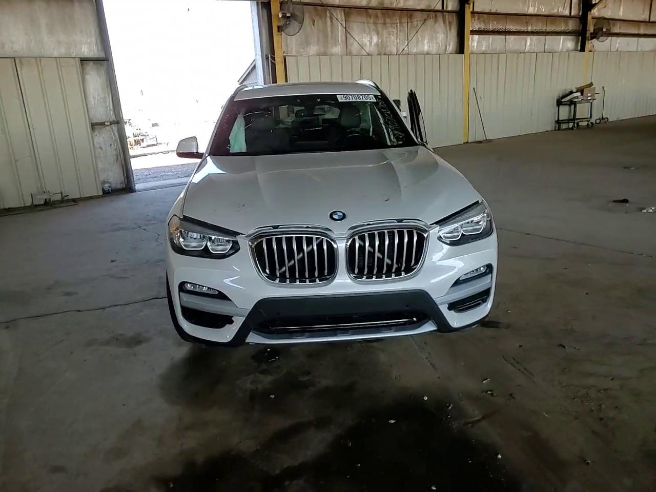 Фото: 5UXTR7C54KLR46038