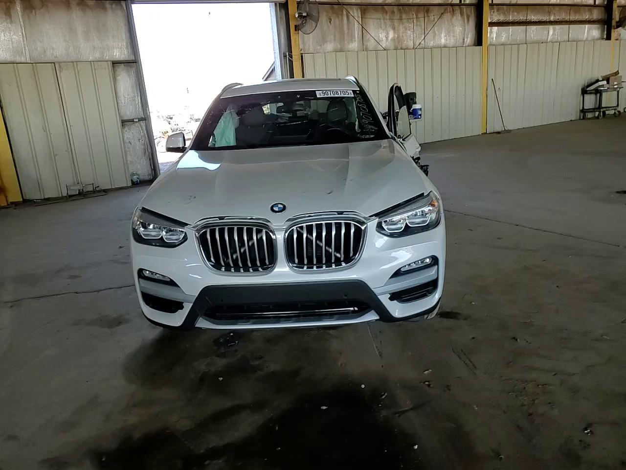 Фото: 5UXTR7C54KLR46038