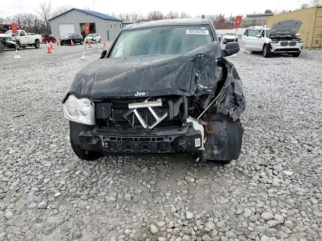 2006 Jeep Grand Cherokee Limited VIN: 1J4HR58246C228077 Lot: 92836255