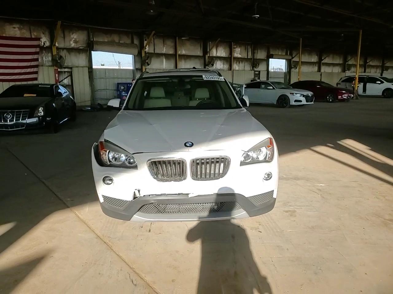 Фото: WBAVM1C56EVW47209