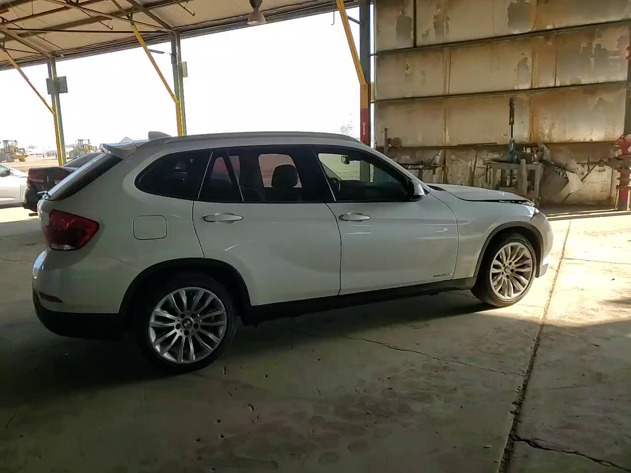 Фото: WBAVM1C56EVW47209