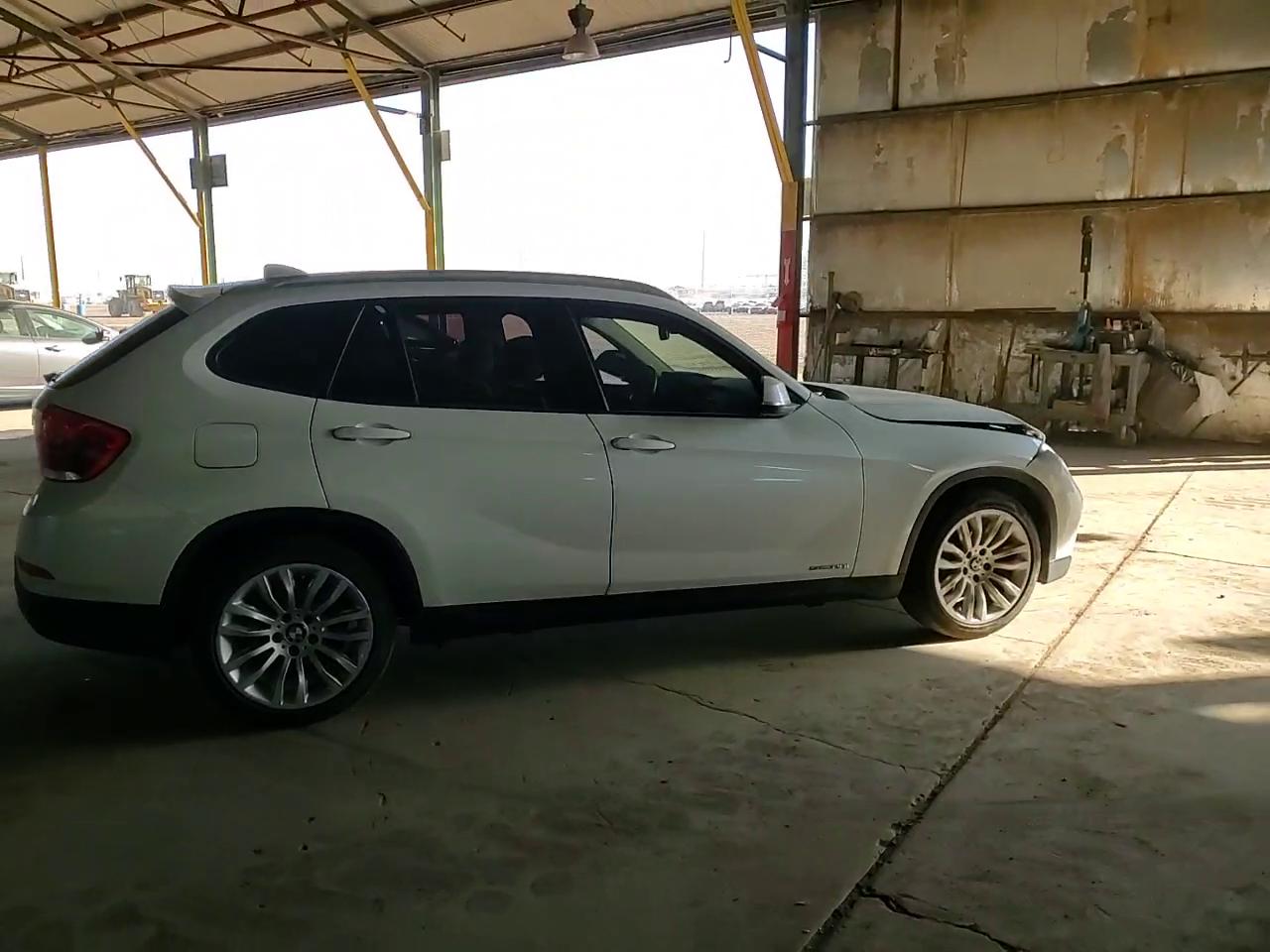 Фото: WBAVM1C56EVW47209