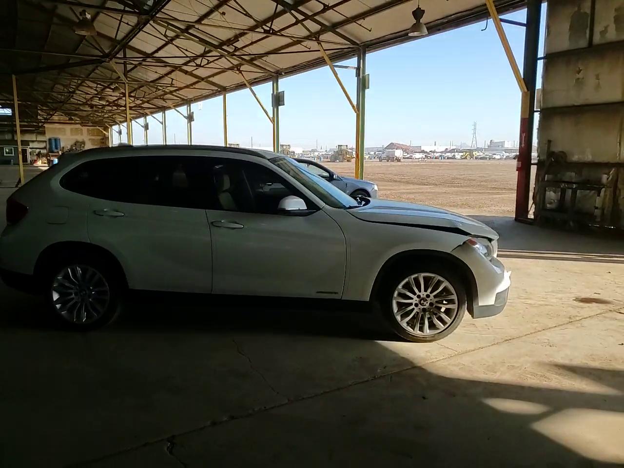 Фото: WBAVM1C56EVW47209