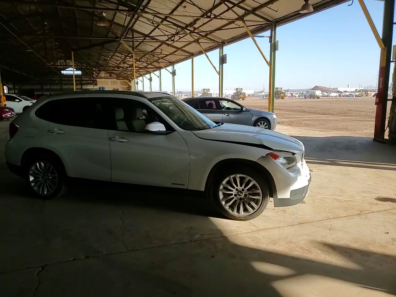 Фото: WBAVM1C56EVW47209