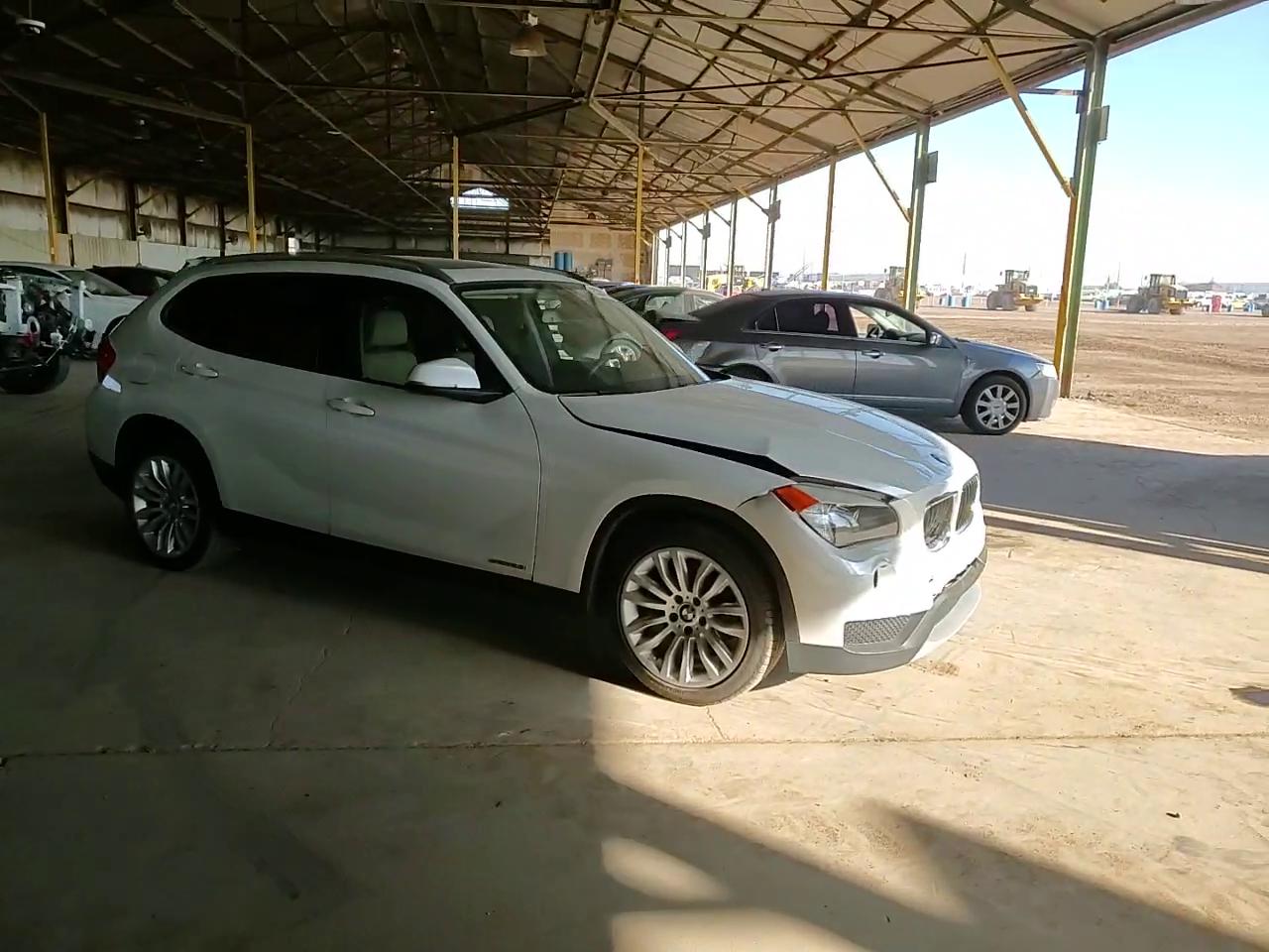 Фото: WBAVM1C56EVW47209