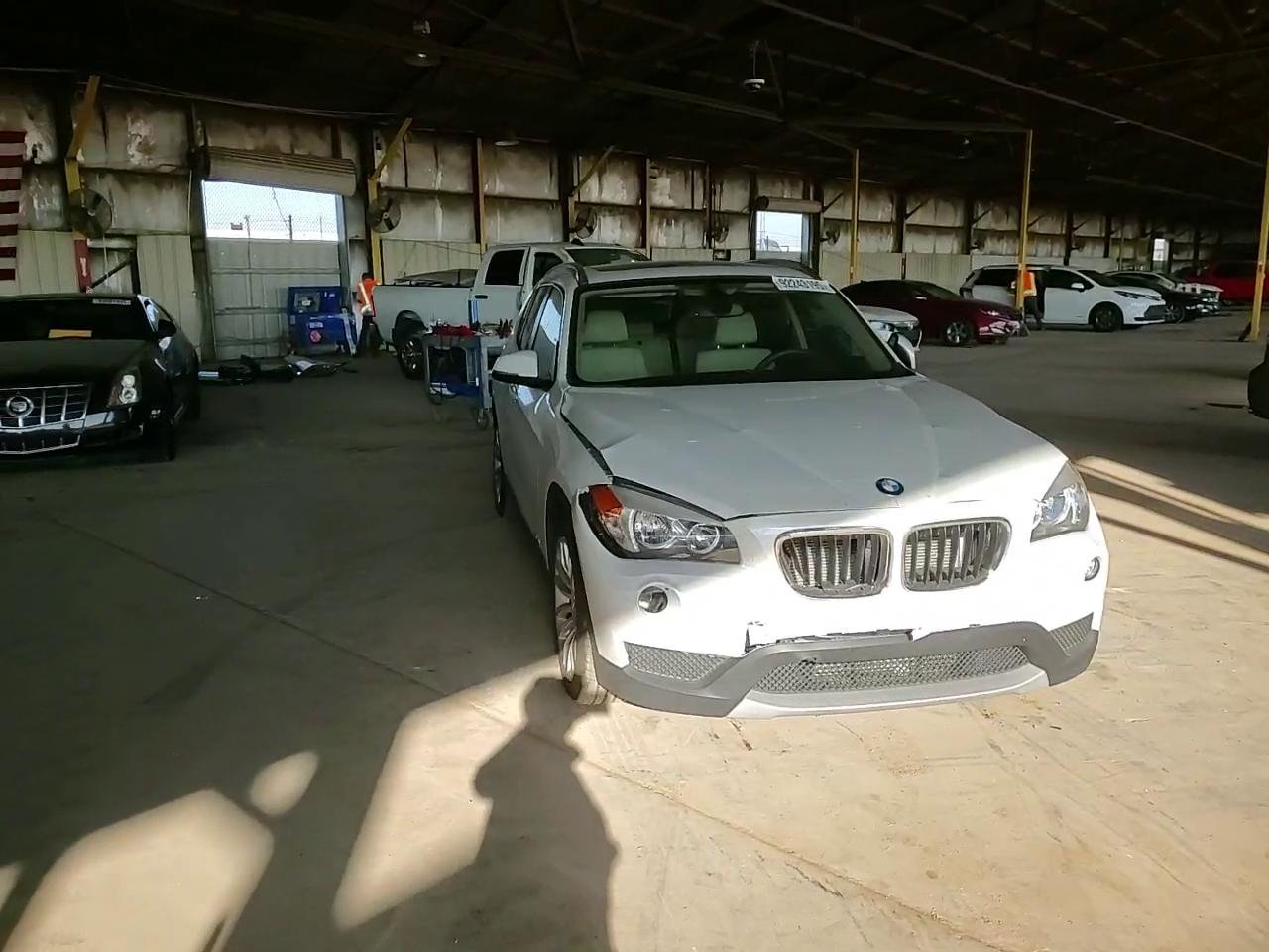 Фото: WBAVM1C56EVW47209