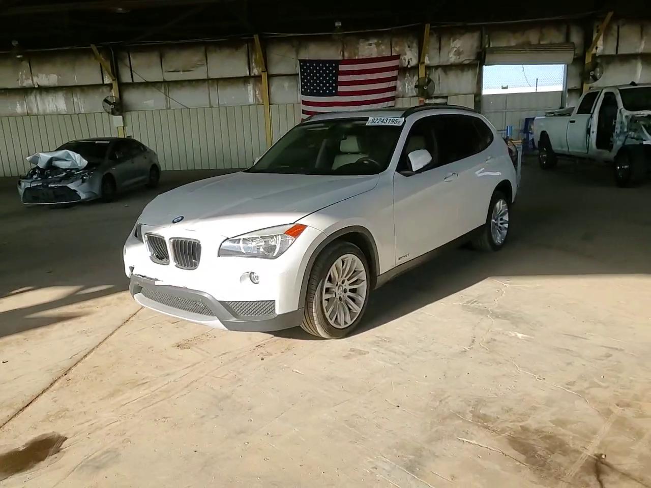 Фото: WBAVM1C56EVW47209