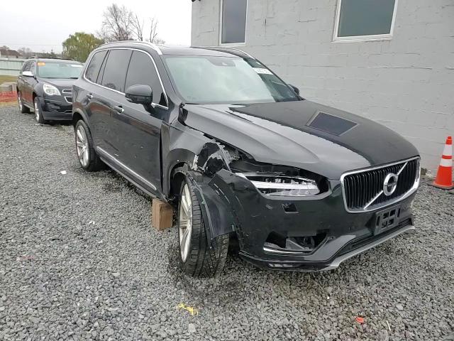 2017 Volvo Xc90 T6 VIN: YV4A22PL5H1133396 Lot: 93637555