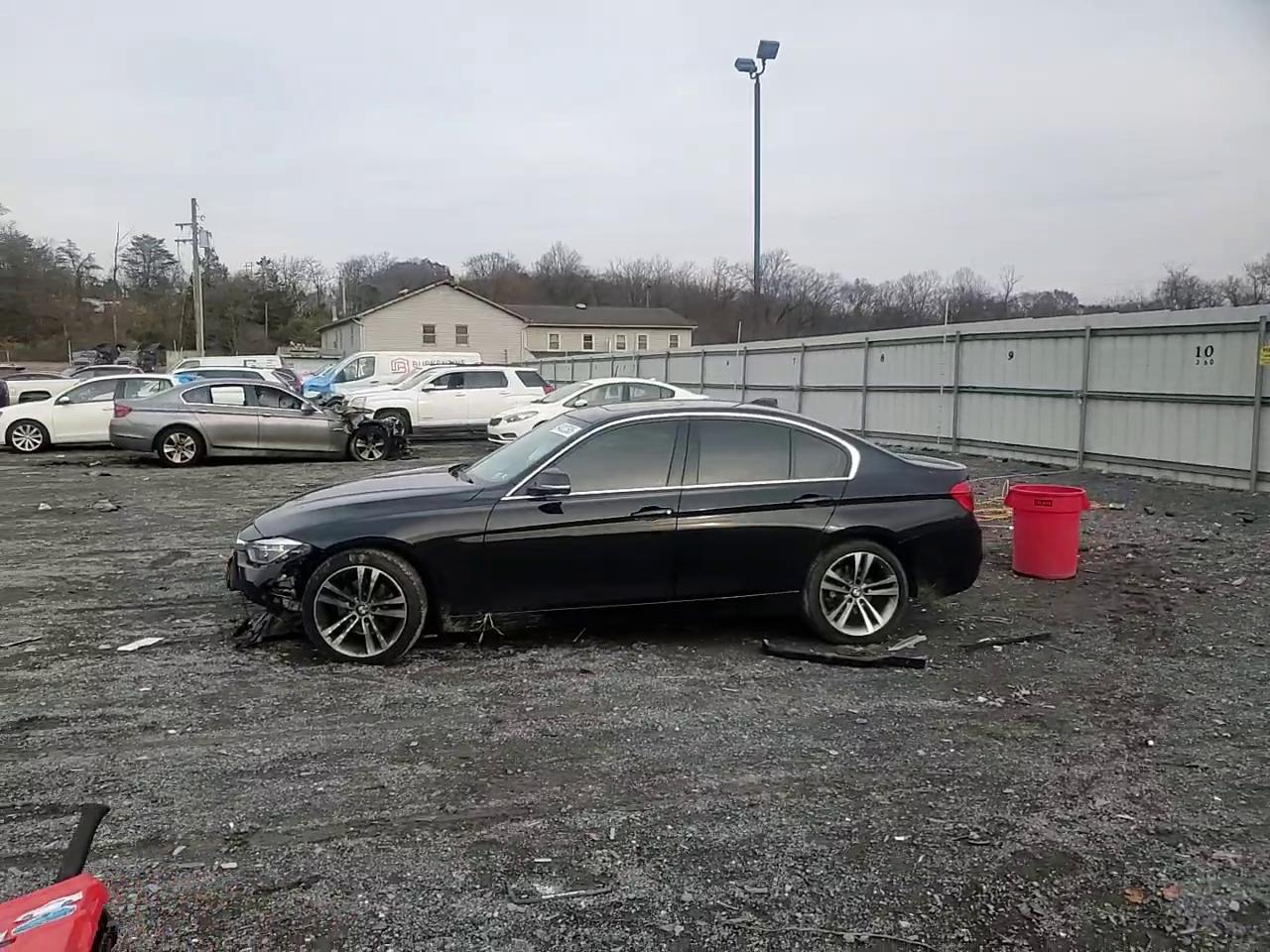 Фото: WBA8E9C59GK647069