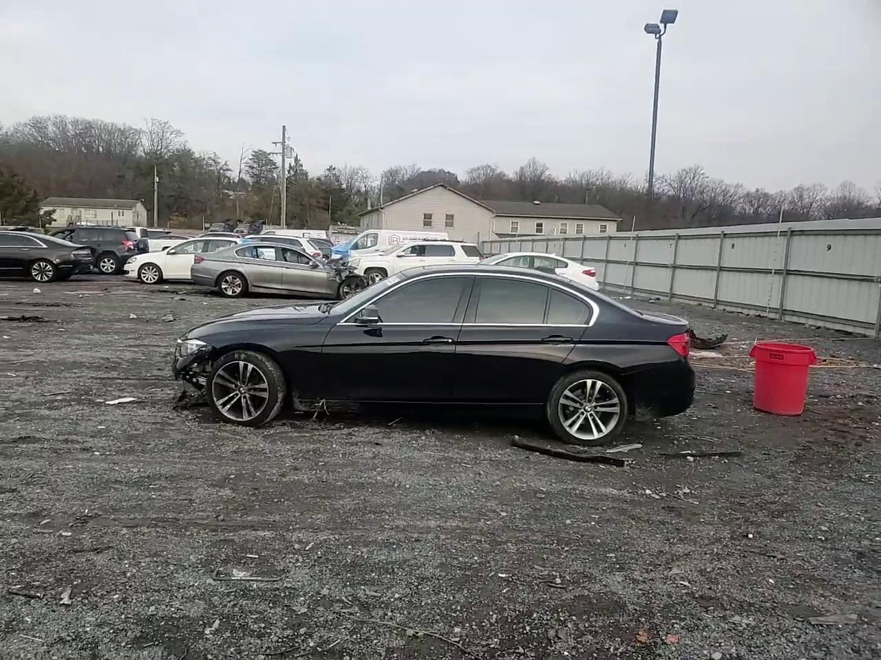 Фото: WBA8E9C59GK647069