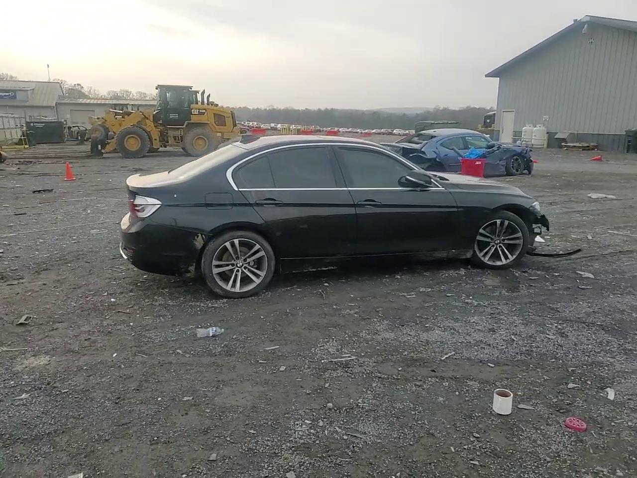 Фото: WBA8E9C59GK647069